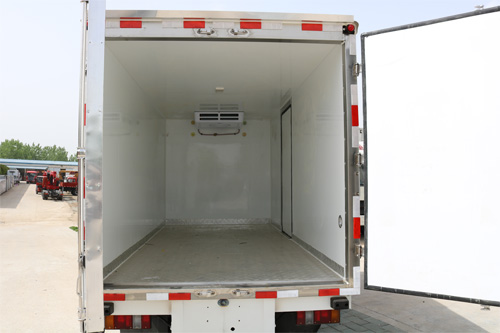 L(zhng)dAAA5040XLCQL6܇(ch)