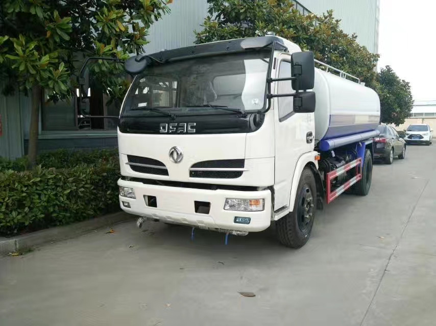 8噸灑水車(chē),東風(fēng)8噸灑水車(chē),8噸灑水車(chē)廠(chǎng)家價(jià)格,程力灑水車(chē)銷(xiāo)售公司 8噸灑水車(chē),東風(fēng)8噸灑水車(chē),8噸灑水車(chē)廠(chǎng)家價(jià)格,程力灑水車(chē)銷(xiāo)售公司