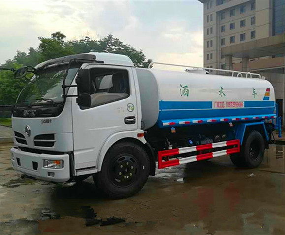 程力灑水車(chē) 程力灑水車(chē)