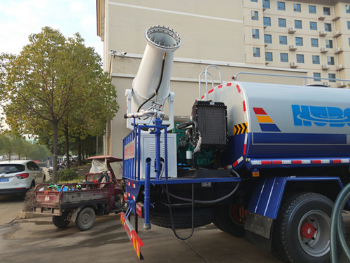 程力灑水車廠家 程力灑水車廠家