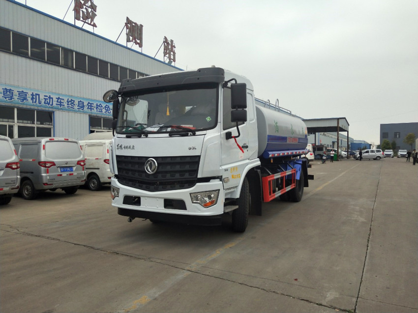 程力15噸灑水車廠家直銷,程力15方灑水車生產銷售,程力集團 程力15噸灑水車廠家直銷,程力15方灑水車生產銷售,程力集團