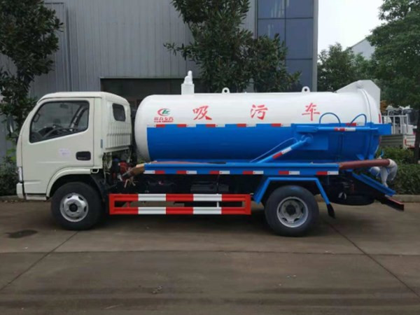 吸糞車鋼板潤(rùn)滑油的重要性-湖北洗掃車廠家直銷 吸糞車鋼板潤(rùn)滑油的重要性-湖北洗掃車廠家直銷