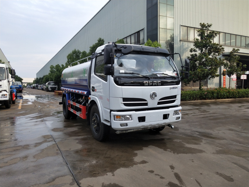 鶴崗灑水車廠家直銷-鶴崗灑水車銷售點-程力銷售總部 鶴崗灑水車廠家直銷-鶴崗灑水車銷售點-程力銷售總部