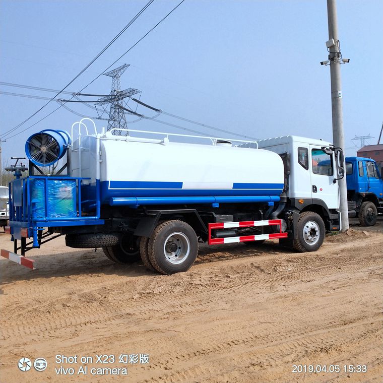 12噸灑水車 12噸灑水車