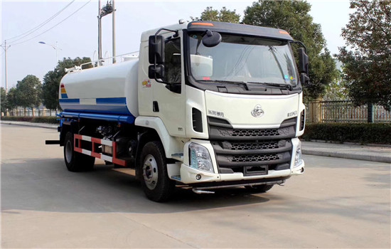 東風(fēng)5噸灑水車價(jià)格-加霧炮灑水車需要多少錢 東風(fēng)5噸灑水車價(jià)格-加霧炮灑水車需要多少錢