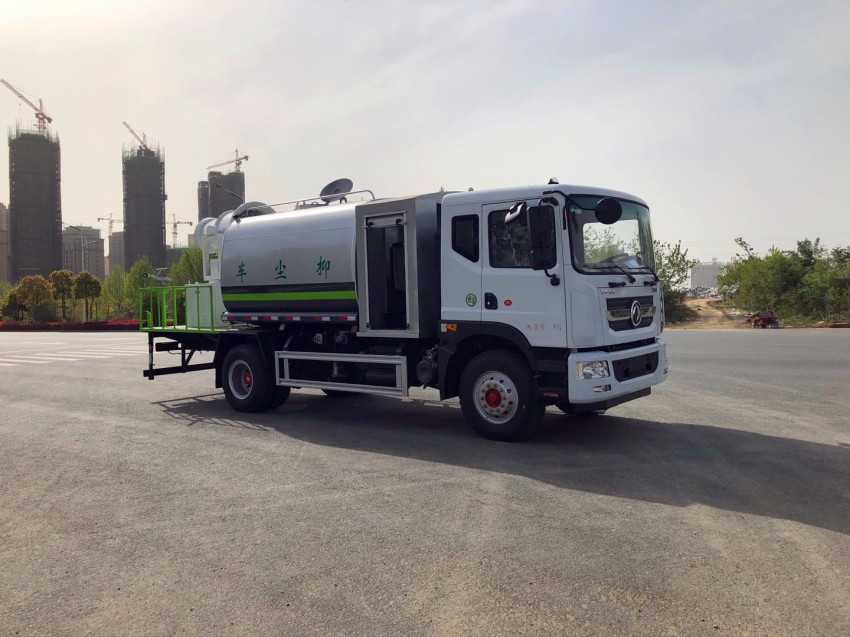 抑塵車國六玉柴發(fā)動(dòng)機(jī)用戶使用須知-湖北程力灑水車生產(chǎn)廠家 抑塵車國六玉柴發(fā)動(dòng)機(jī)用戶使用須知-湖北程力灑水車生產(chǎn)廠家