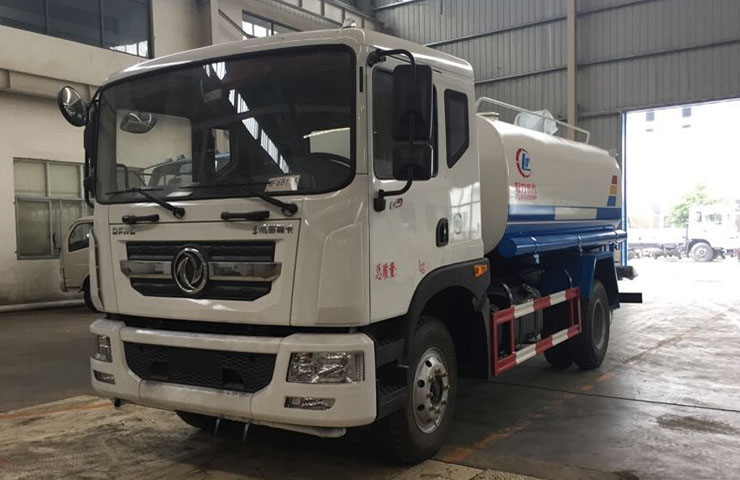 灑水車真的很討厭嗎,灑水車就沒有什么優點嗎 灑水車真的很討厭嗎,灑水車就沒有什么優點嗎