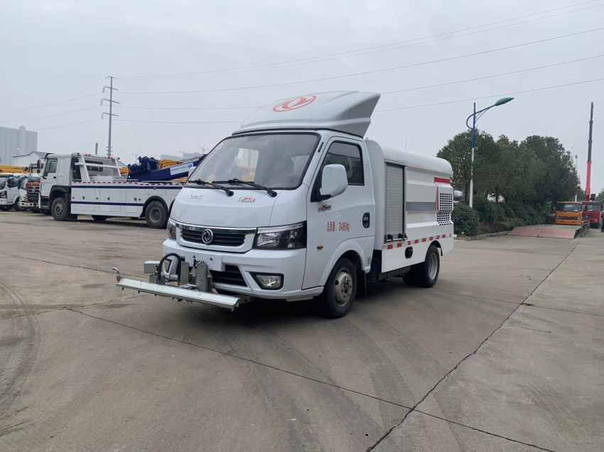 東風小型高壓清洗車-東風小型人行道灑水車 東風小型高壓清洗車-東風小型人行道灑水車