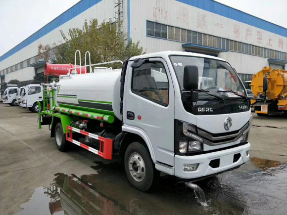 東風5噸綠化灑水車功能齊全 灑水車價格超值-湖北程力 東風5噸綠化灑水車功能齊全 灑水車價格超值-湖北程力