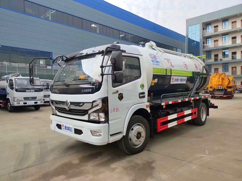 購(gòu)買(mǎi)吸污車(chē)需要注意到的事項(xiàng) 購(gòu)買(mǎi)吸污車(chē)需要注意到的事項(xiàng)