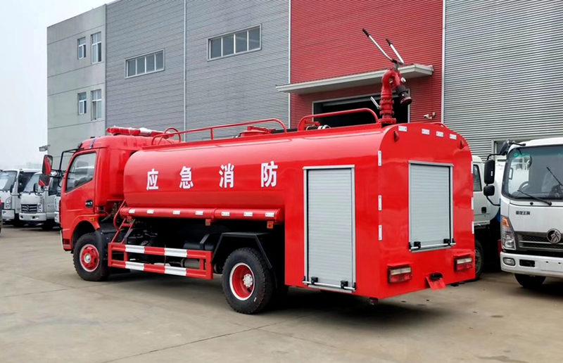 東風8噸消防灑水車-東風多利卡8噸消防灑水車廠家直銷-程力消防灑水車生產(chǎn)廠家 東風8噸消防灑水車-東風多利卡8噸消防灑水車廠家直銷-程力消防灑水車生產(chǎn)廠家