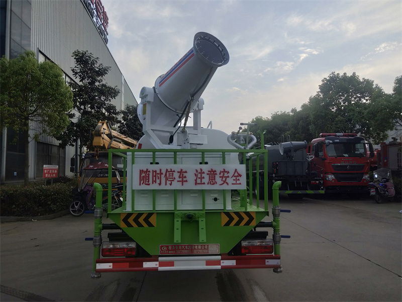 灑水車廠家 灑水車廠家
