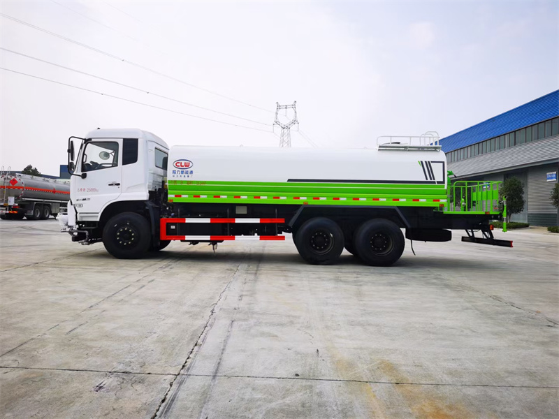 程力灑水車 程力灑水車