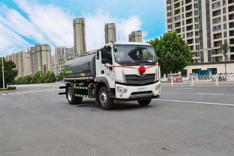灑水車(chē)15噸多少錢(qián)一輛-15噸灑水車(chē)價(jià)格報(bào)價(jià)-湖北盈通 灑水車(chē)15噸多少錢(qián)一輛-15噸灑水車(chē)價(jià)格報(bào)價(jià)-湖北盈通